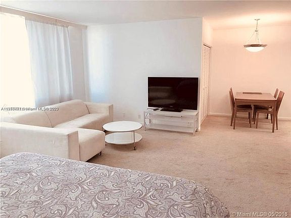 3rd image of 1200 West Ave APT 614