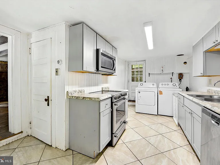 210 Westtown Way — Photo 5
