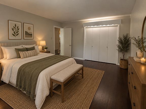 5th image of 3801 Hill Rd APT 3