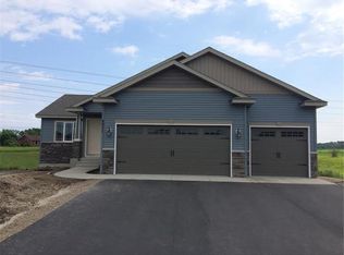 1407 23rd St SE, Saint Cloud, MN 56304