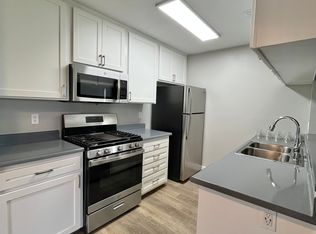 Chateau Emelita Apartments, Valley Village, CA 91607