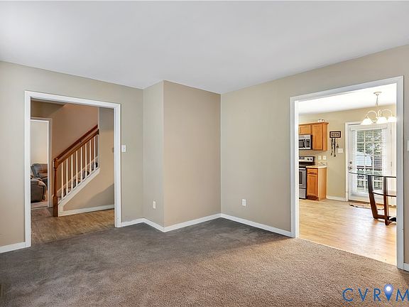 4th image of 21152 Baileys Ln