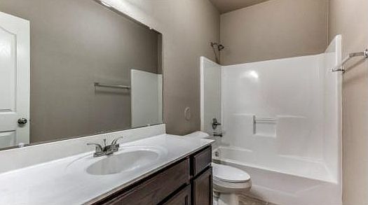 4th image of 13458 Hazlewood St
