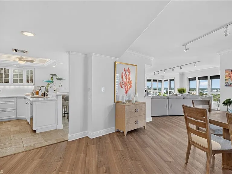 4451 Gulf Shore Blvd N #1604 — Photo 8