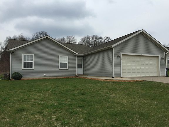 2nd image of 113 Grandview