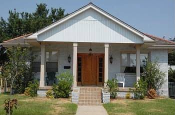 1st image of 3164 State Street Dr