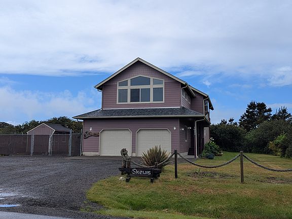 3rd image of 1003 Greenview Ave SW