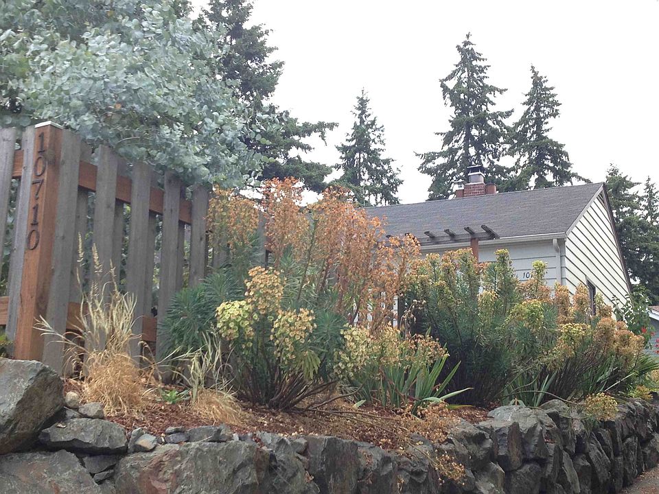 1st image of 10710 15th Ave NE