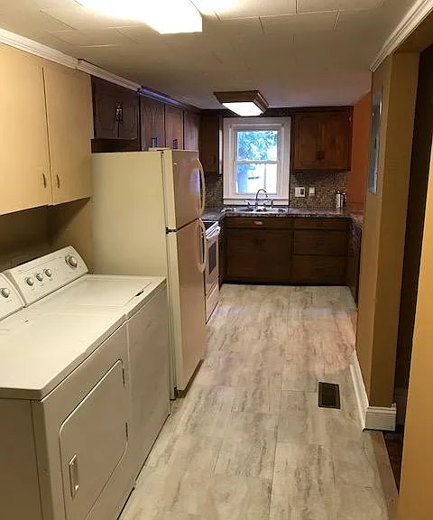 509 Broad St — Photo 4