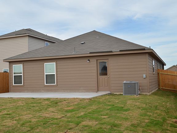 4th image of 221 Allington Cir