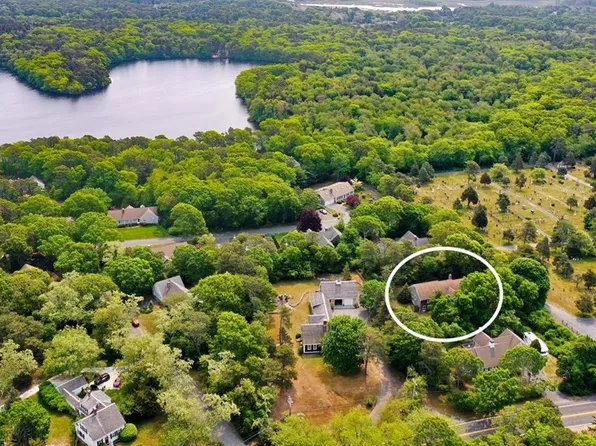 21 Conifer Ln, South Dennis, MA 02660