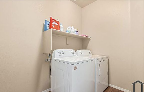 4th image of 13014 W Surrey Ave