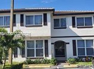 8505 SW 152nd Ave APT 272, Miami, FL 33193