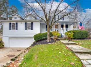 263 N Cleveland St, Chagrin Falls, OH 44022