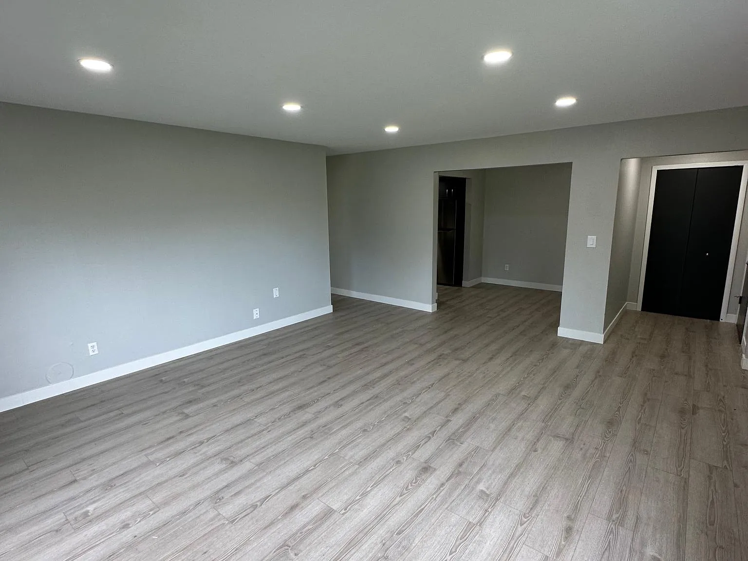 2 bed, 900 sqft, $1,395 — Photo 1