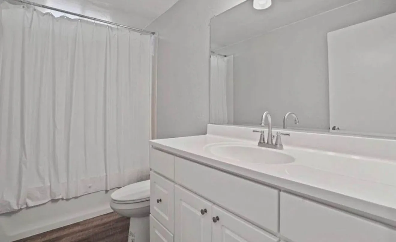 3 bed, 1412 sqft, $2,650 — Photo 4