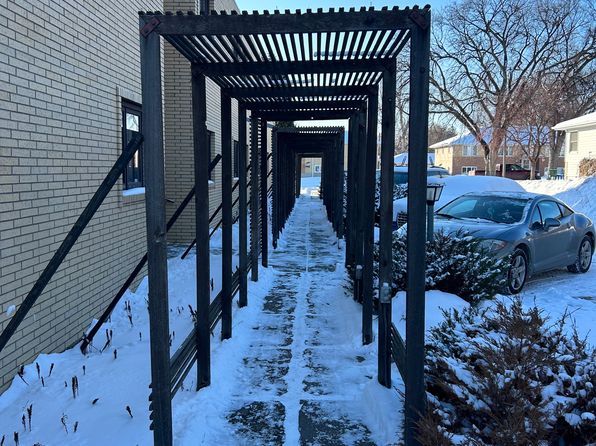 (undisclosed Address)