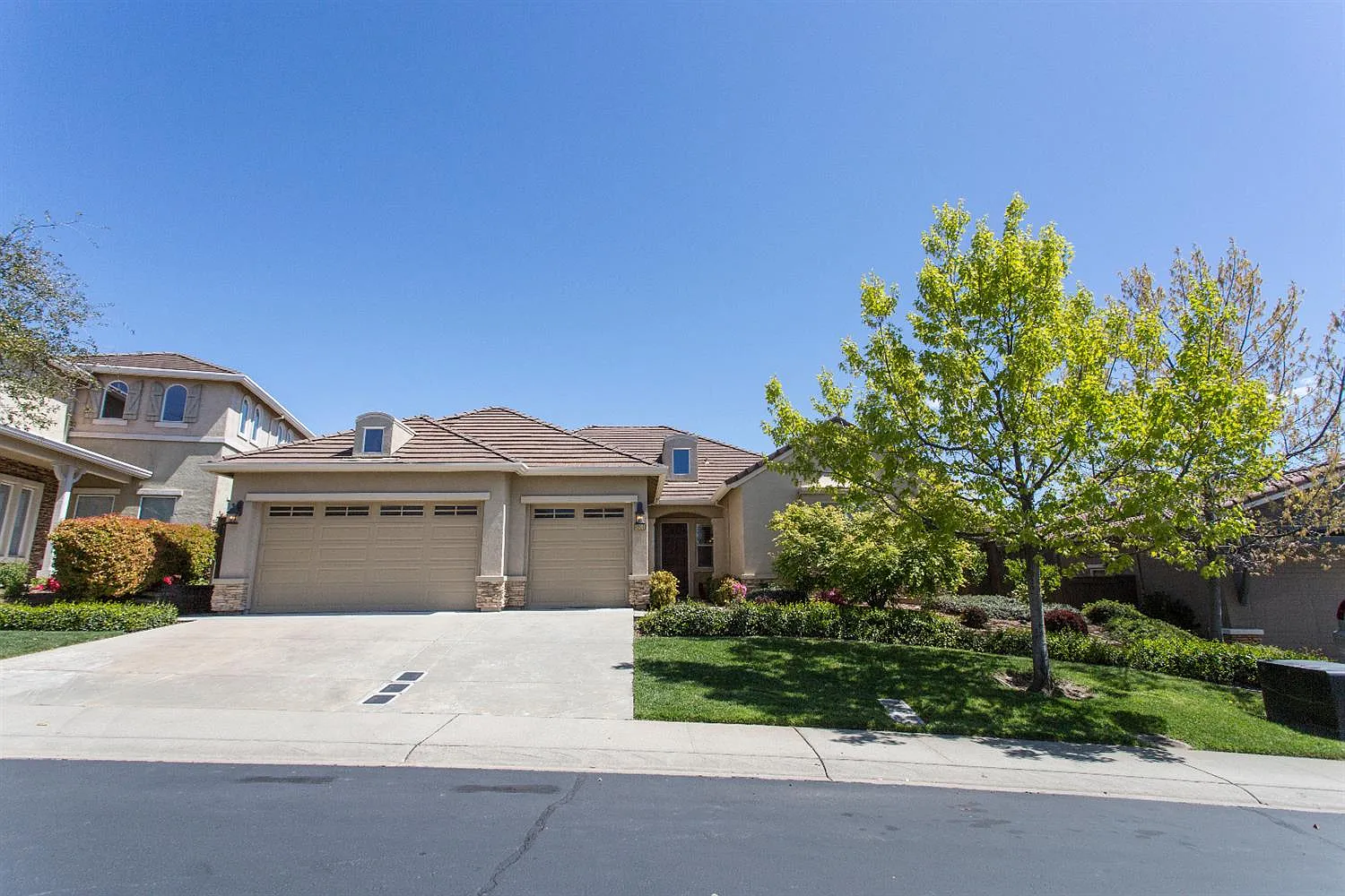4243 Arenzano Way photo 1