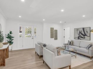 28 Farnsworth Ave #1, Waltham, MA 02451