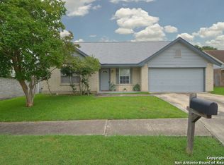 3434 Meadow Head Dr, Schertz, TX 78108