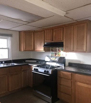 4th image of 9758 S Luella Ave