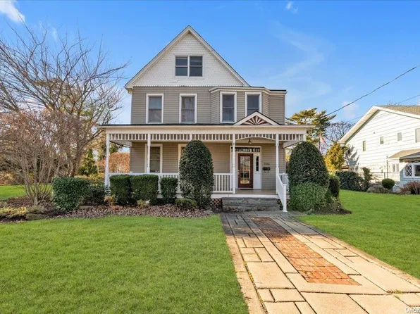 2526 Harrison Avenue, Baldwin, NY 11510
