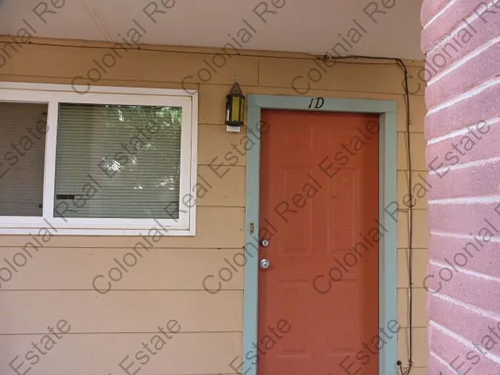1 bed, 1.0 bath, $795 — Photo 2