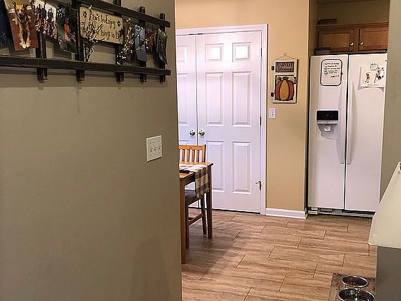 4th image of 272 Stone Meadow Dr