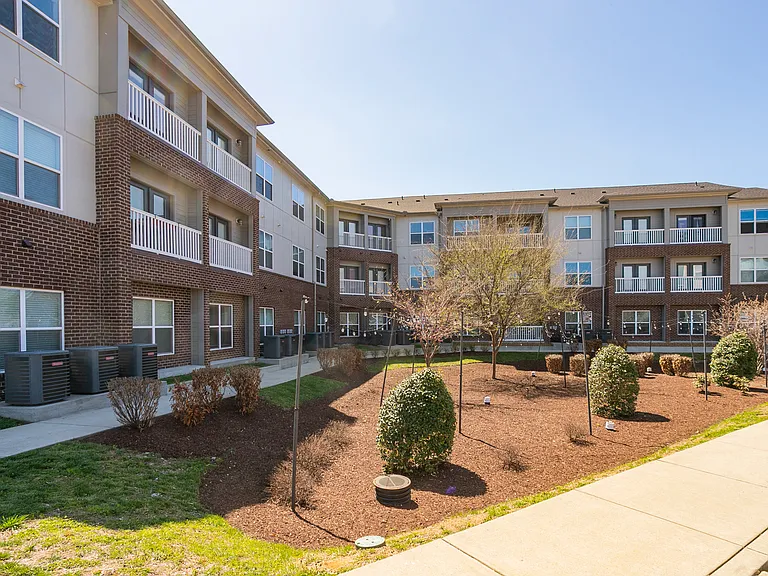Residences at Woodbine Park — Photo 12