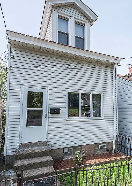 #6   HAS 2 B/R, 1.5 BATH