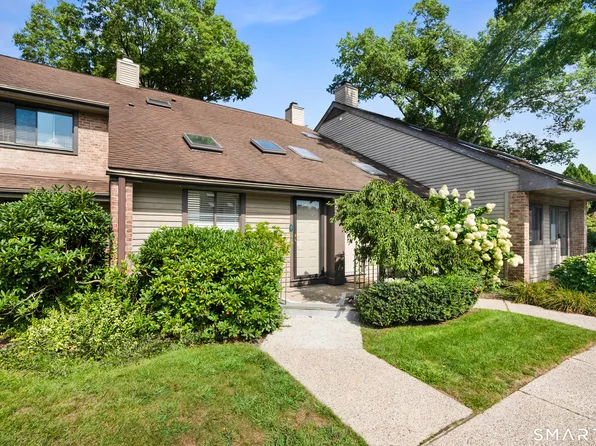 2437 Bedford Street #E7, Stamford, CT 06905