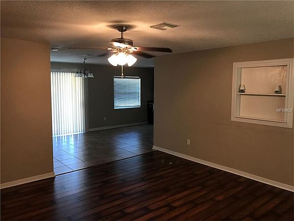 4th image of 3030 Ellis Ave