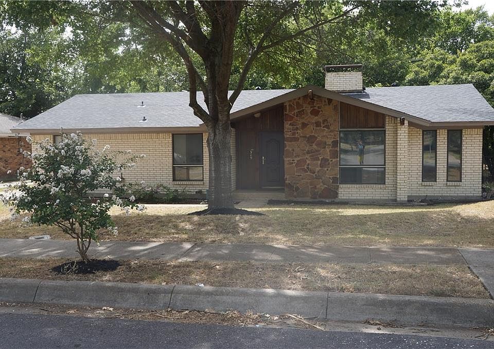 1st image of 319 Tanglewood Dr