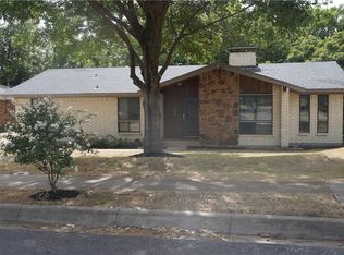 319 Tanglewood Dr, Duncanville, TX 75116