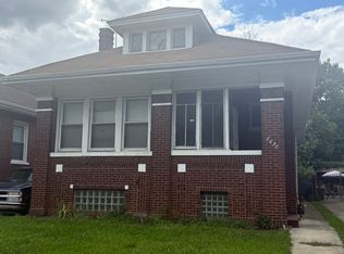 7636 S Yates Blvd, Chicago, IL 60649