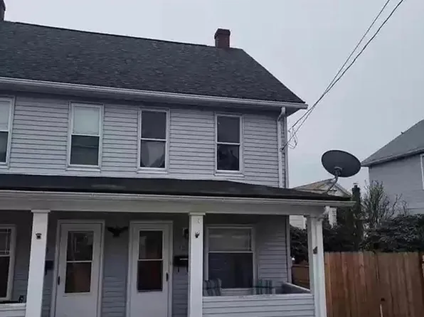 121 E Holland St, Summit Hill, PA 18250