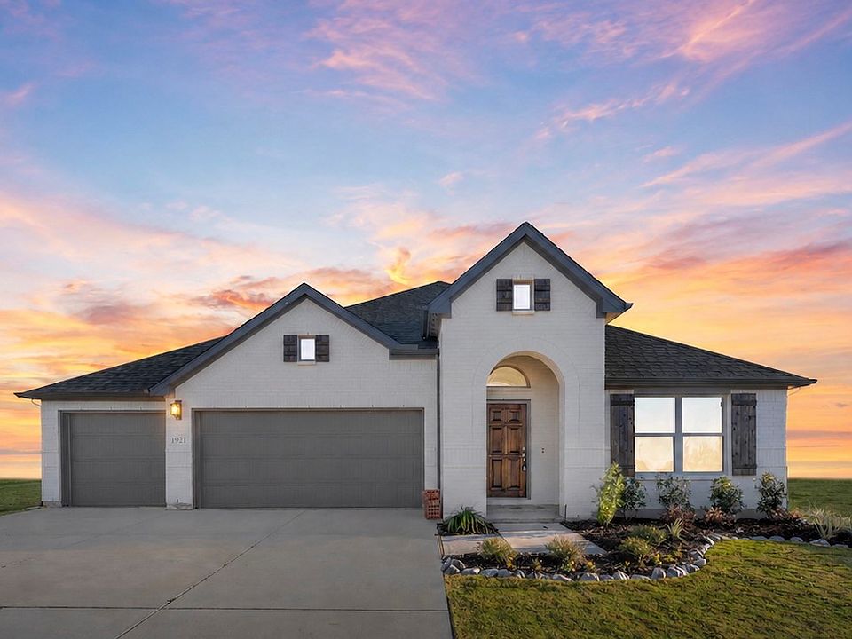 1st image of 328 Skeen Peak Dr