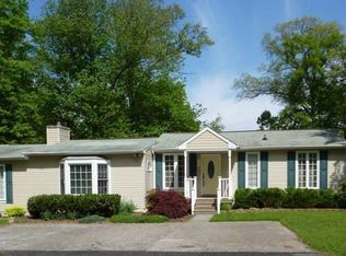 664 212th St, Pasadena, MD 21122