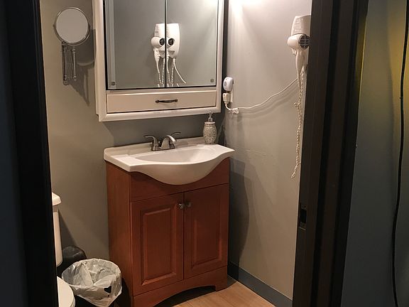 4th image of 3170 W Monroe St APT 106