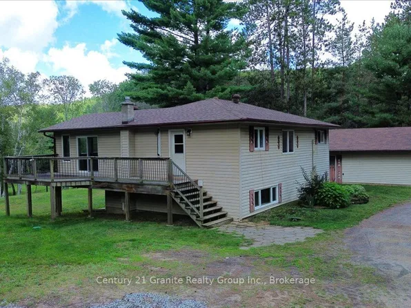 32 Firehall Ln, Hastings Highlands, ON K0L 1C0