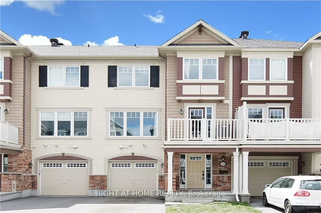 2 bed, $2,350 — Photo 2