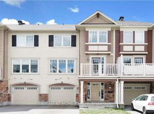 128 Grenadine St, Ottawa, ON K2S 0P1