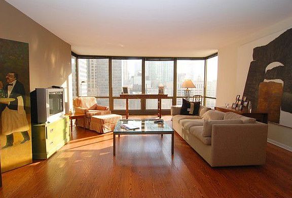 2nd image of 100 E Bellevue Pl APT 17C