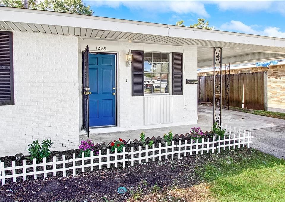 1st image of 1243 Pace Blvd