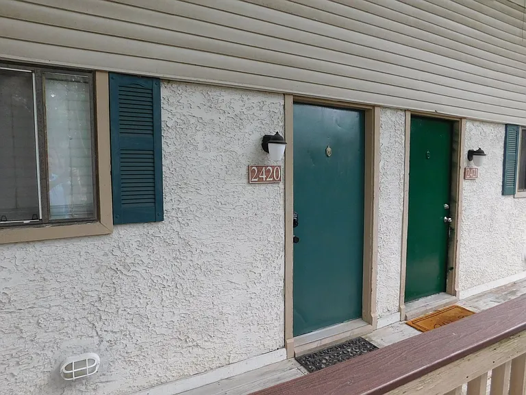 155 Dillon Rd #2420 — Photo 3