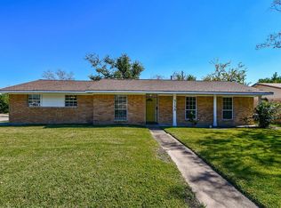 5158 Howcher St, Houston, TX 77048