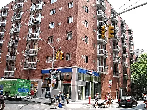184 Thompson St #3O Photo 1