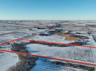 W Gresham Rd, Waterloo, IA 50703