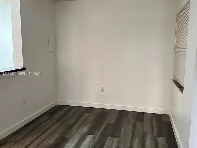2831 N Oakland Forest Dr #210 — Photo 11