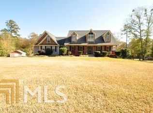 579 Thrash Rd, Lagrange, GA 30241